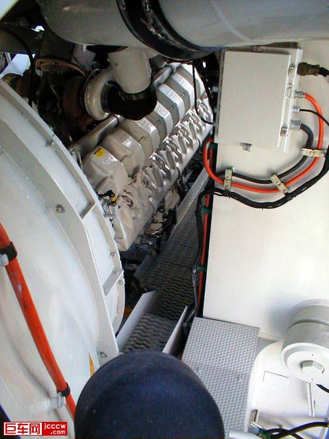 Liebherr272Engine.JPG