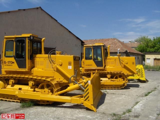 special-machinery-bulldozer-CHTZ-b-170m--6_big--08052117071844189500.jpg
