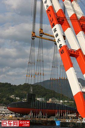 13_giantcrane_32790.jpg