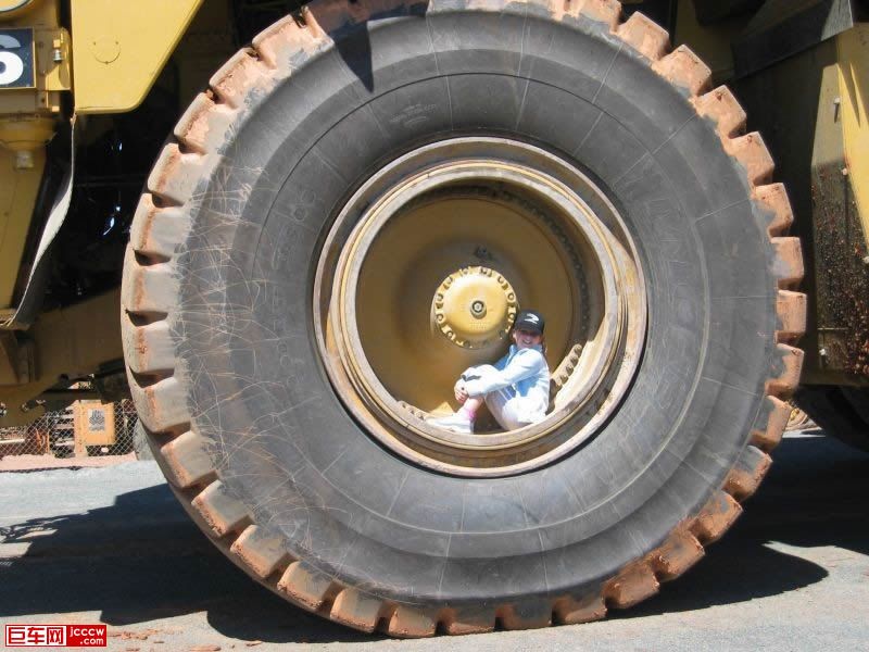 mine truck wheel.jpg