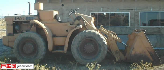 CASE W9D WHEEL LOADER 451BD ENGINE.JPG