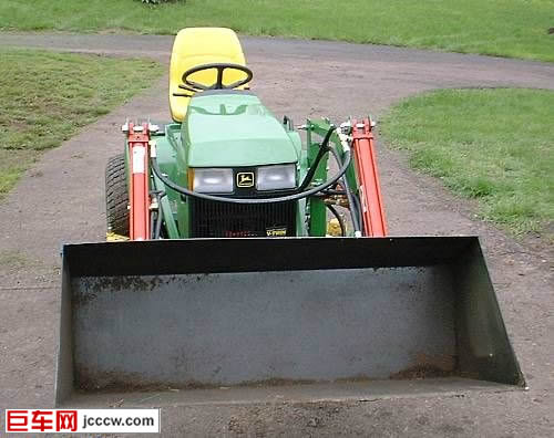 jd_445_loader_mower1.jpg