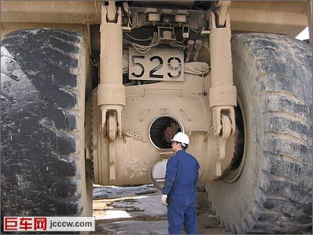 1-Mining-Truck2-Big-4500.jpg