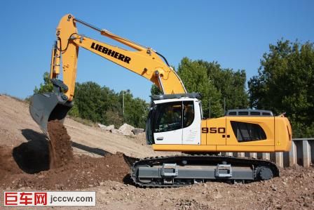 LIEBHERR R 950 SME EXCAVATOR lo res.jpg