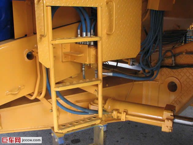 belaz-detalle6.jpg