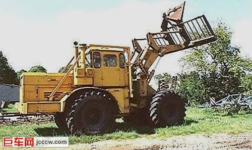 tractor (9).jpg